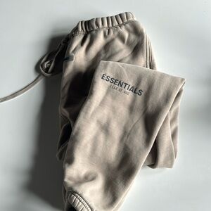 Essentials Fear of God sweats size small